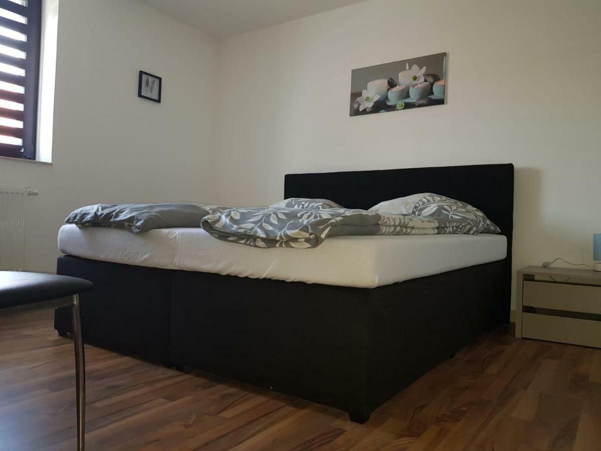 Ferienhaus Ixheim Bitscher Str.70 Zweibruecken Ngoại thất bức ảnh